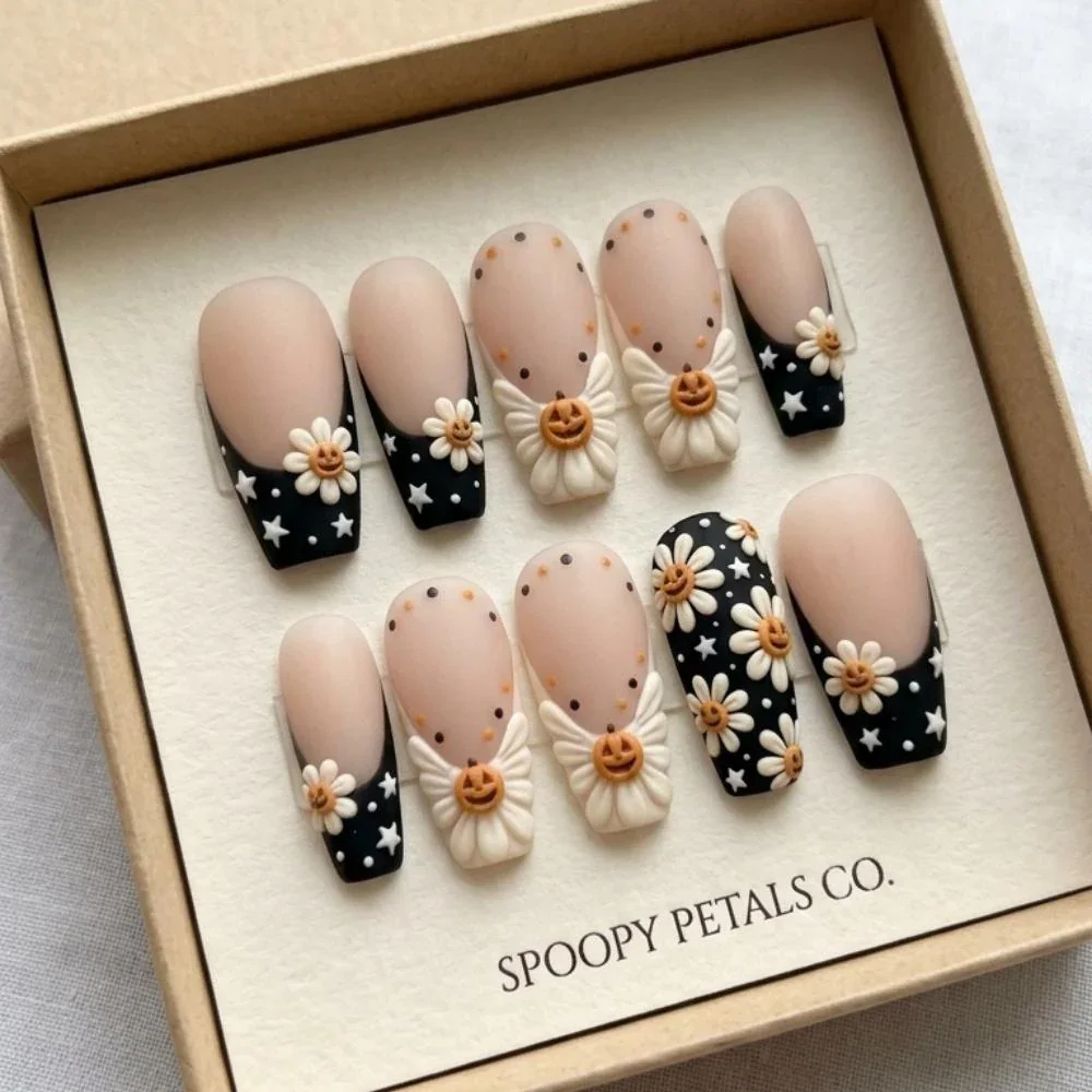 press on nails, custom press on nails, fake nails, Nails Art, stained glass nails, gold press on nails, 3d press on nails, luxury press on nails, handmade press on nails