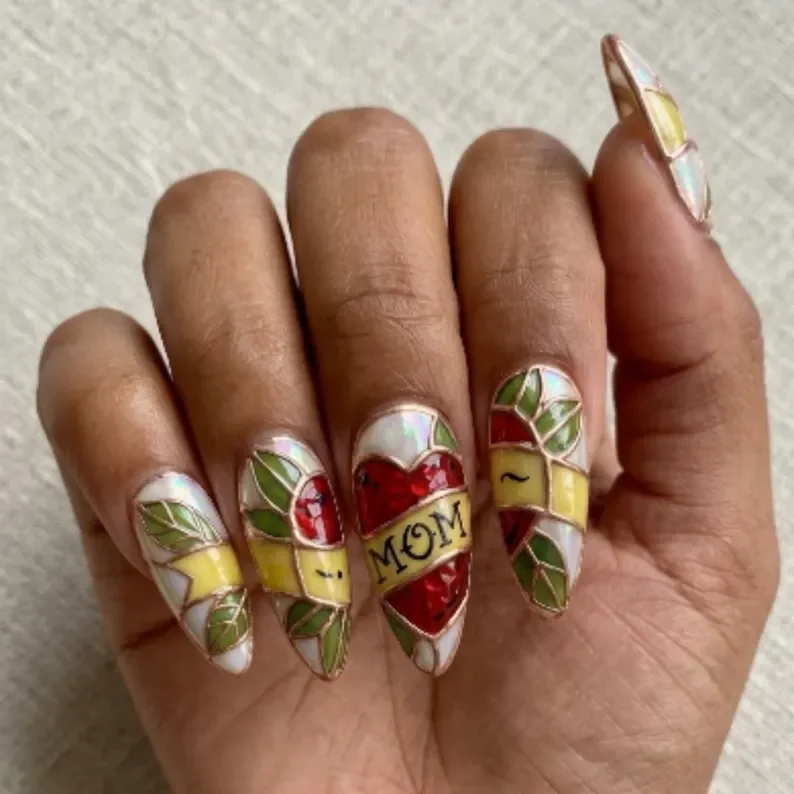 Hand Painted Nails, Tattoo Style Nails, press on nails, custom press on nails, fake nails, Nails Art, stained glass nails, gold press on nails, 3d press on nails, luxury press on nails, handmade press on nails