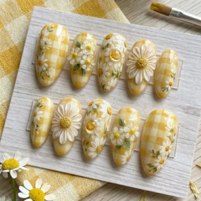 3D hand-sculpted nails, Sunny gingham nails, press on nails, custom press on nails, fake nails, Nails Art, stained glass nails, gold press on nails, 3d press on nails, luxury press on nails, handmade press on nails