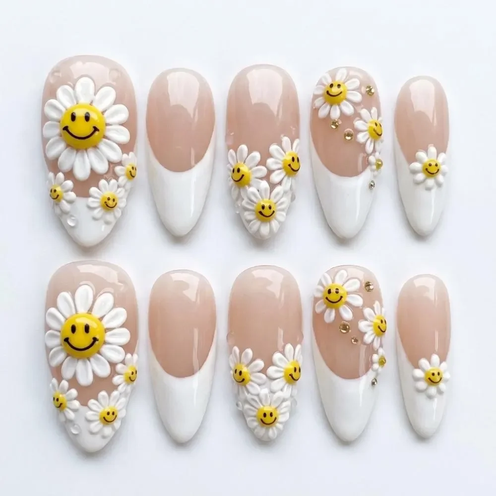 press on nails, custom press on nails, fake nails, Nails Art, stained glass nails, gold press on nails, 3d press on nails, luxury press on nails, handmade press on nails