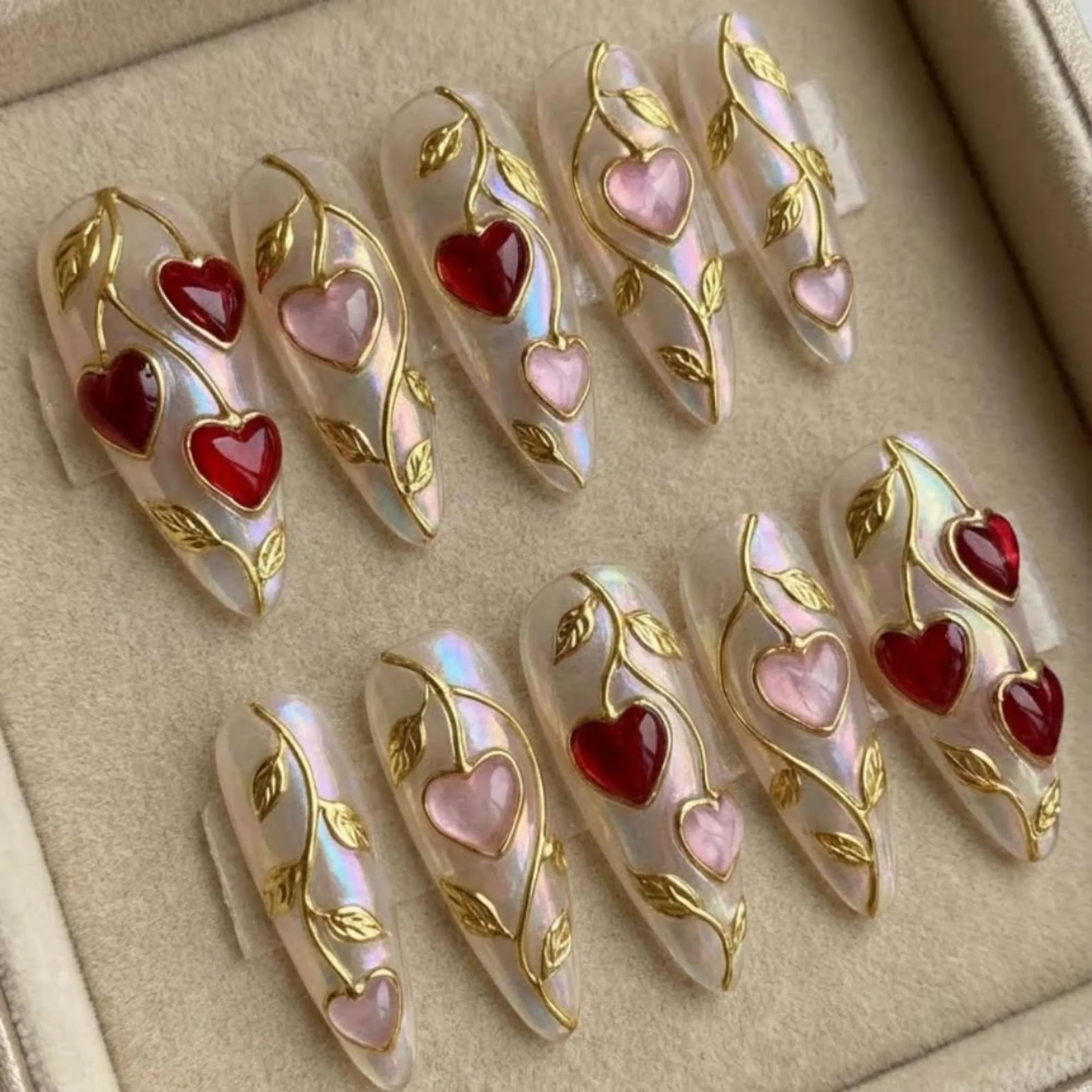 3D Heart Nails, Press On Nails, press on nails, custom press on nails, fake nails, Nails Art, stained glass nails, gold press on nails, 3d press on nails, luxury press on nails, handmade press on nails