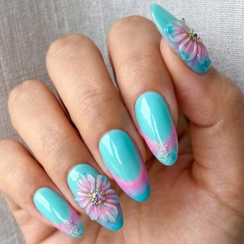 press on nails, custom press on nails, fake nails, Nails Art, stained glass nails, gold press on nails, 3d press on nails, luxury press on nails, handmade press on nails
