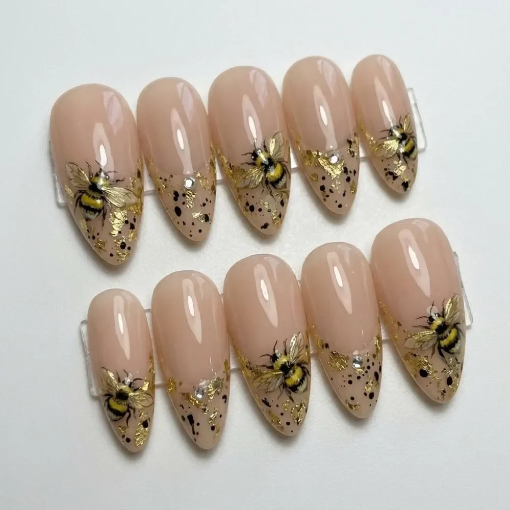 press on nails, custom press on nails, fake nails, Nails Art, stained glass nails, gold press on nails, 3d press on nails, luxury press on nails, handmade press on nails