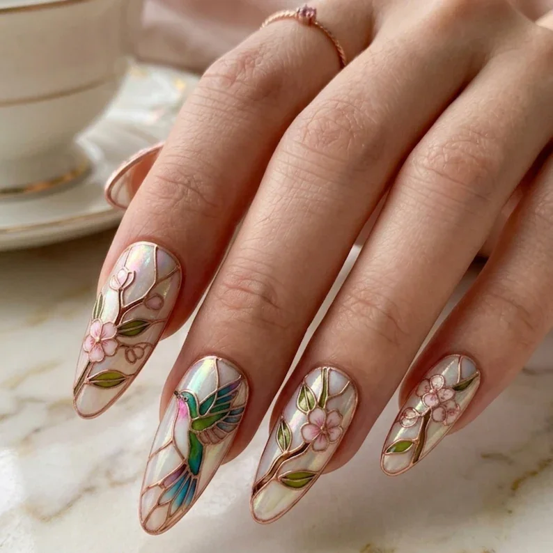 press on nails, custom press on nails, fake nails, Nails Art, stained glass nails, gold press on nails, 3d press on nails, luxury press on nails, handmade press on nails