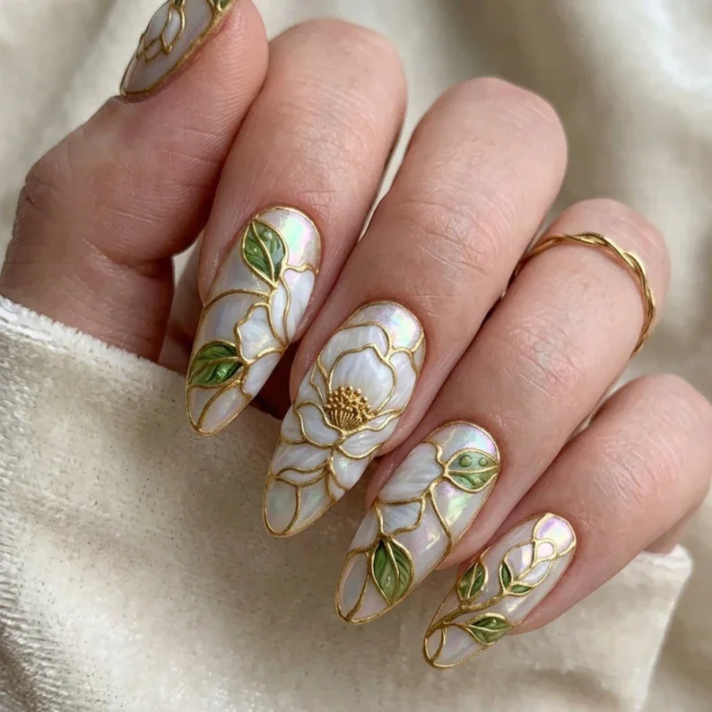 Press On Nails, Luxury Bridal Nails, press on nails, custom press on nails, fake nails, Nails Art, stained glass nails, gold press on nails, 3d press on nails, luxury press on nails, handmade press on nails