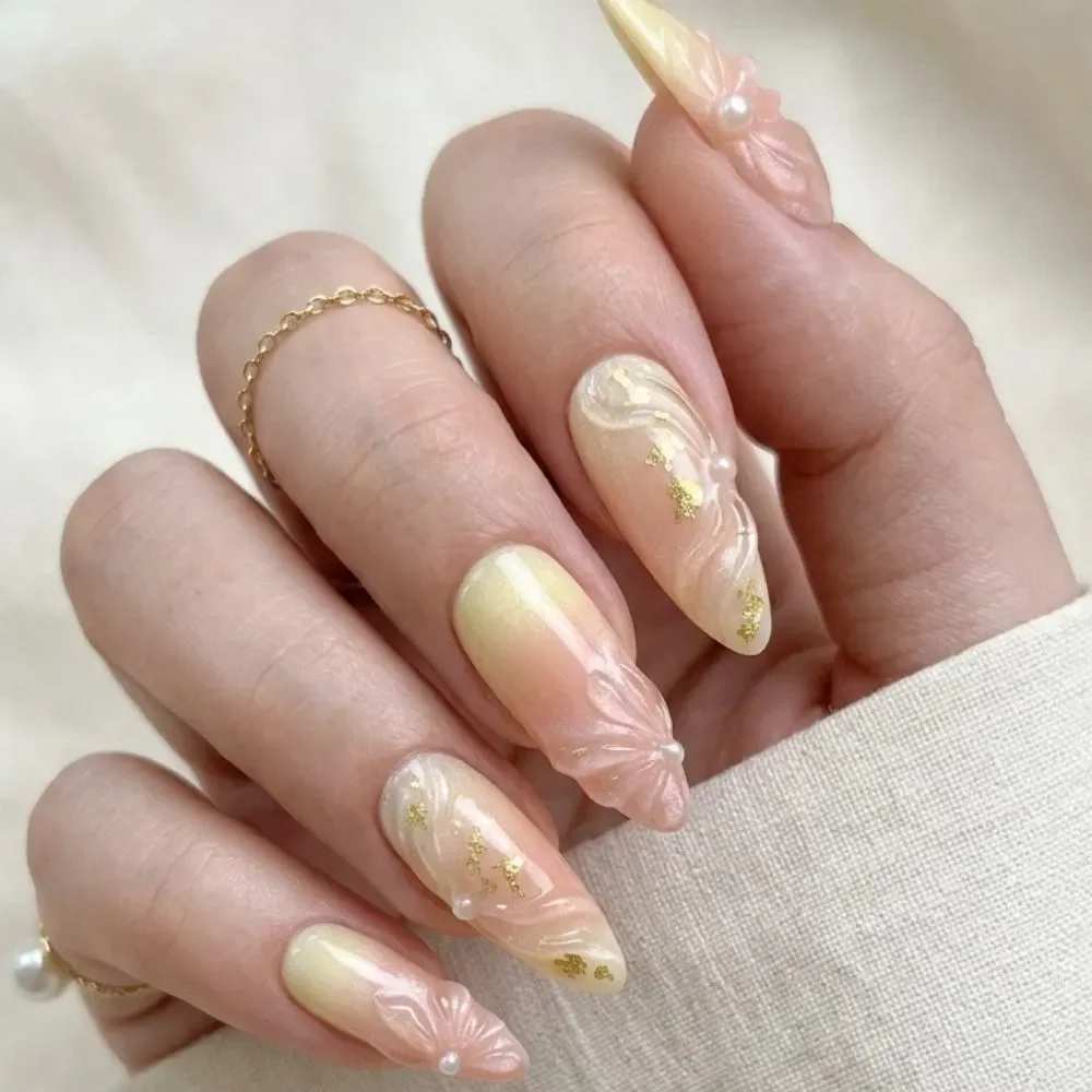 press on nails, custom press on nails, fake nails, Nails Art, stained glass nails, gold press on nails, 3d press on nails, luxury press on nails, handmade press on nails