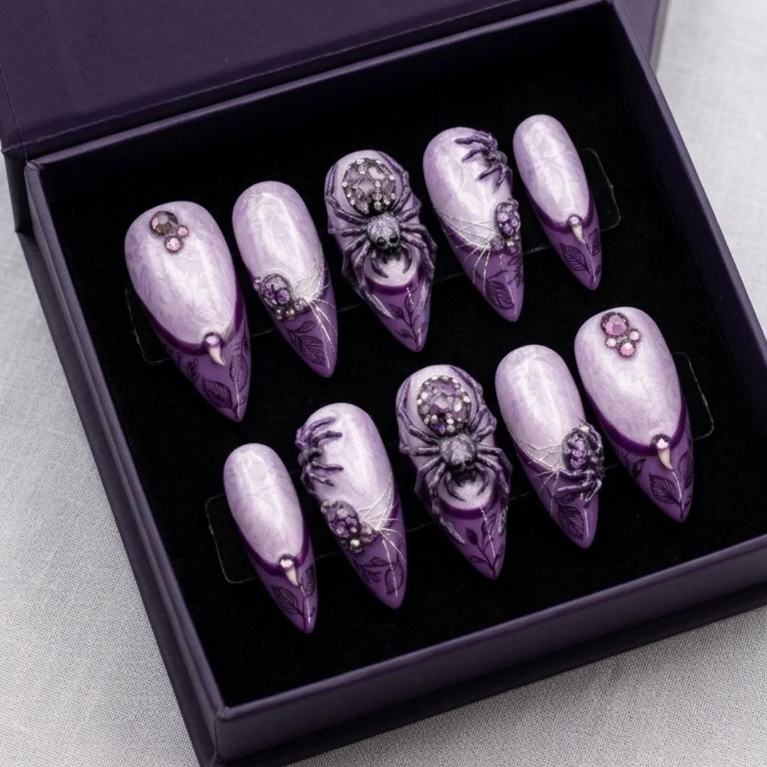 press on nails, custom press on nails, fake nails, Nails Art, stained glass nails, gold press on nails, 3d press on nails, luxury press on nails, handmade press on nails