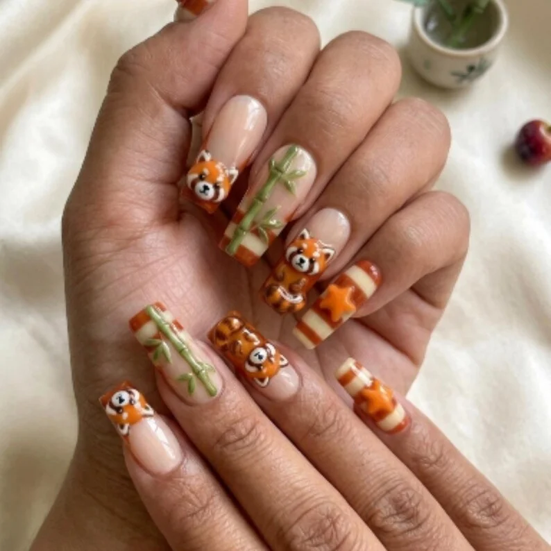 Star Nail Art, Red Panda Nails, press on nails, custom press on nails, fake nails, Nails Art, stained glass nails, gold press on nails, 3d press on nails, luxury press on nails, handmade press on nails