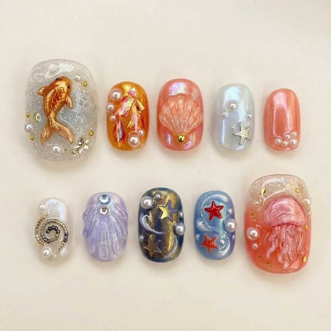 Koi Fish Nails, 3D Koi Fish, press on nails, custom press on nails, fake nails, Nails Art, stained glass nails, gold press on nails, 3d press on nails, luxury press on nails, handmade press on nails