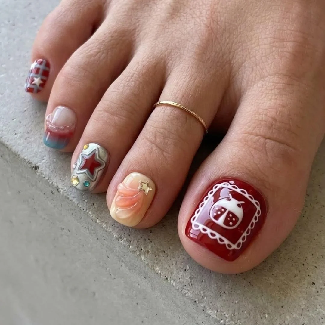 Y2K Pedi Tips, Chrome Nail Art, press on nails, custom press on nails, fake nails, Nails Art, stained glass nails, gold press on nails, 3d press on nails, luxury press on nails, handmade press on nails