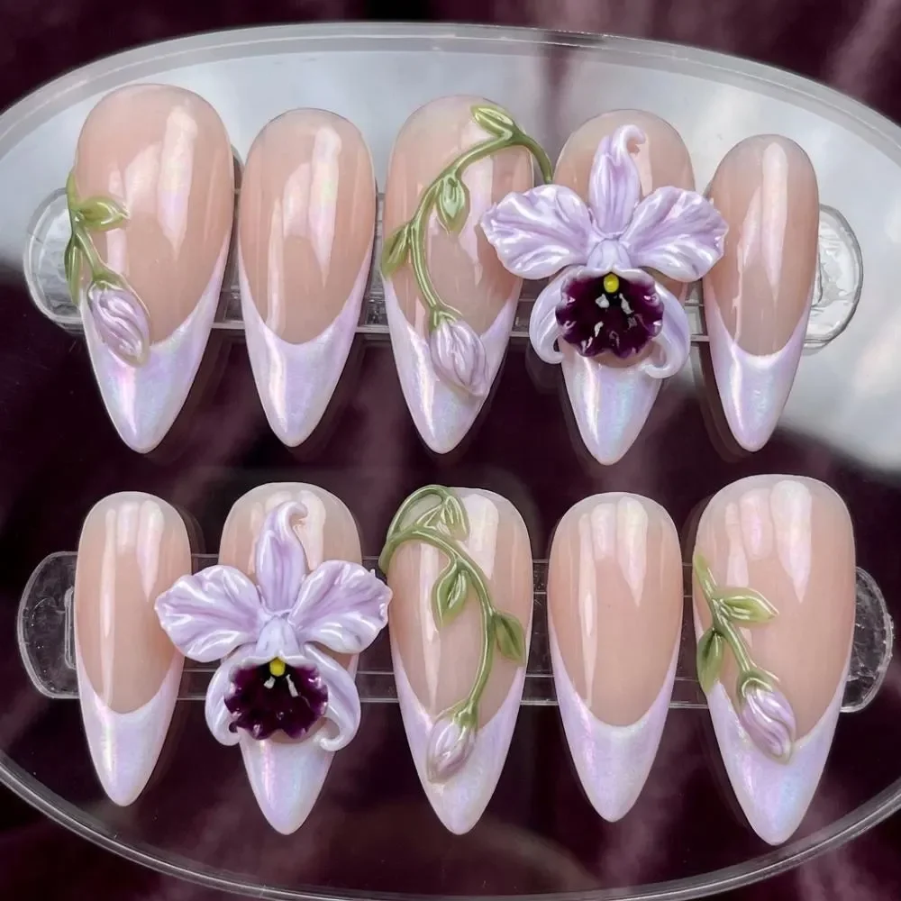 press on nails, custom press on nails, fake nails, Nails Art, stained glass nails, gold press on nails, 3d press on nails, luxury press on nails, handmade press on nails