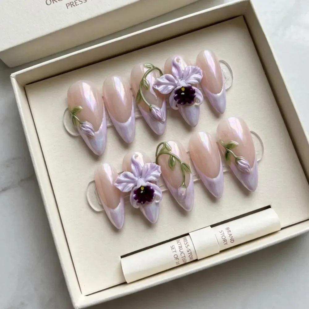 press on nails, custom press on nails, fake nails, Nails Art, stained glass nails, gold press on nails, 3d press on nails, luxury press on nails, handmade press on nails