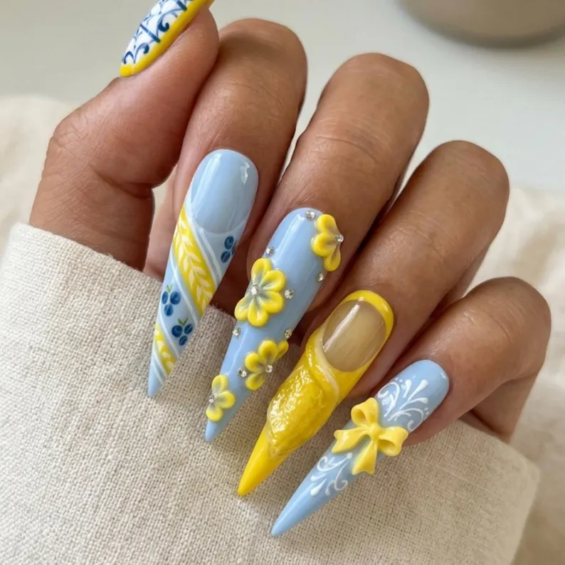 press on nails, custom press on nails, fake nails, Nails Art, stained glass nails, gold press on nails, 3d press on nails, luxury press on nails, handmade press on nails