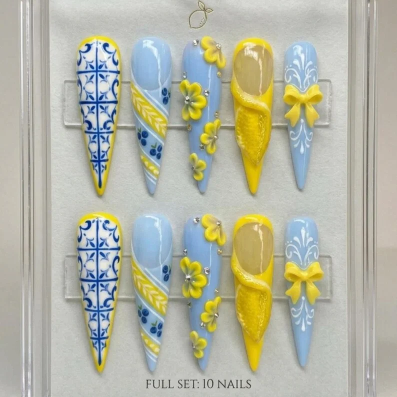 press on nails, custom press on nails, fake nails, Nails Art, stained glass nails, gold press on nails, 3d press on nails, luxury press on nails, handmade press on nails