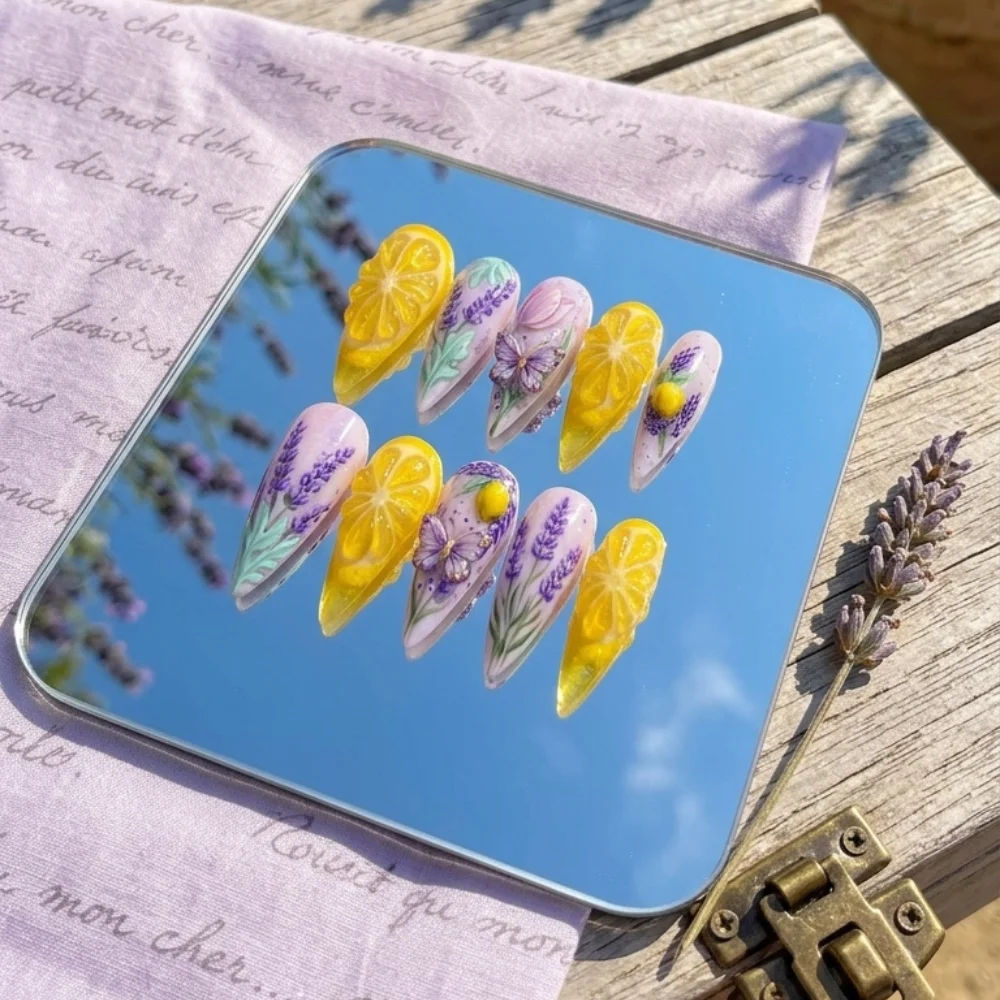 press on nails, custom press on nails, fake nails, Nails Art, stained glass nails, gold press on nails, 3d press on nails, luxury press on nails, handmade press on nails