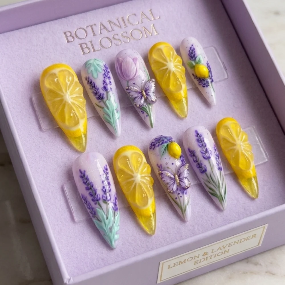 press on nails, custom press on nails, fake nails, Nails Art, stained glass nails, gold press on nails, 3d press on nails, luxury press on nails, handmade press on nails