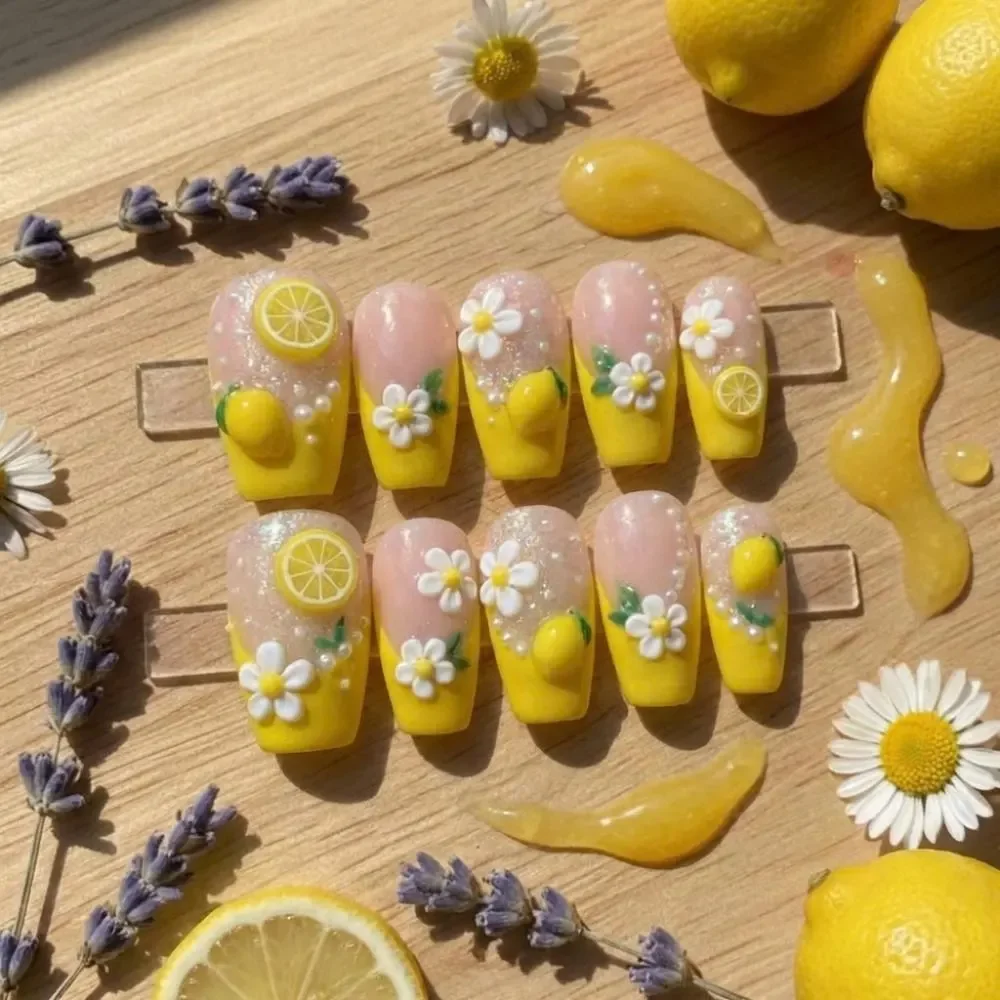 3D Lemon Nails, Daisy Press On, press on nails, custom press on nails, fake nails, Nails Art, stained glass nails, gold press on nails, 3d press on nails, luxury press on nails, handmade press on nails
