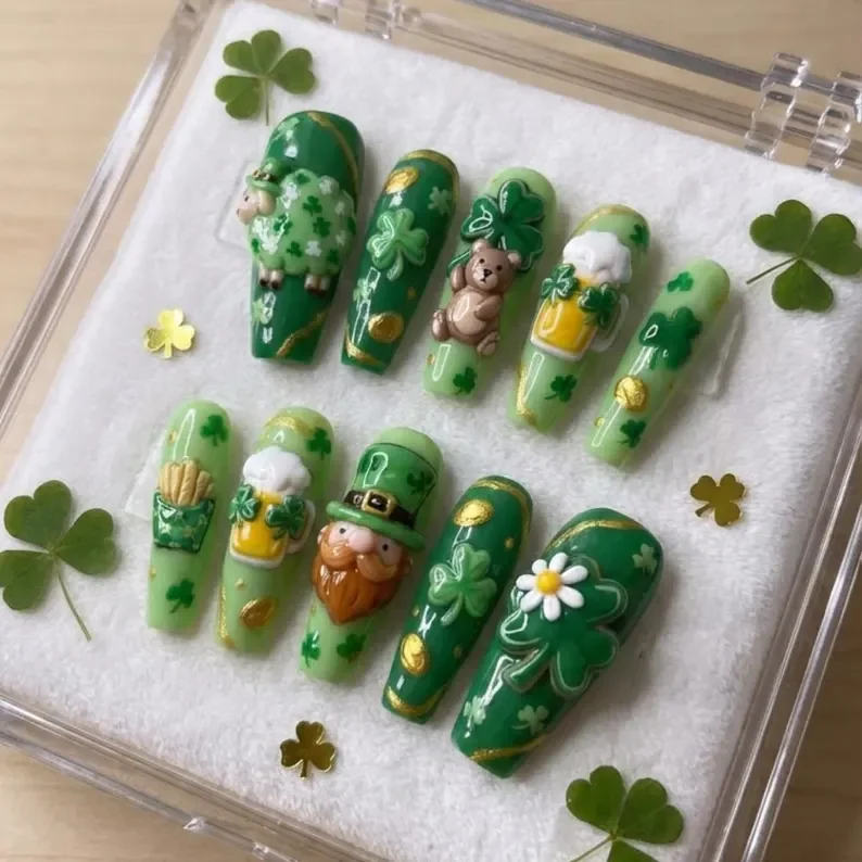 shamrock nails, 3D nail art, press on nails, custom press on nails, fake nails, Nails Art, stained glass nails, gold press on nails, 3d press on nails, luxury press on nails, handmade press on nails