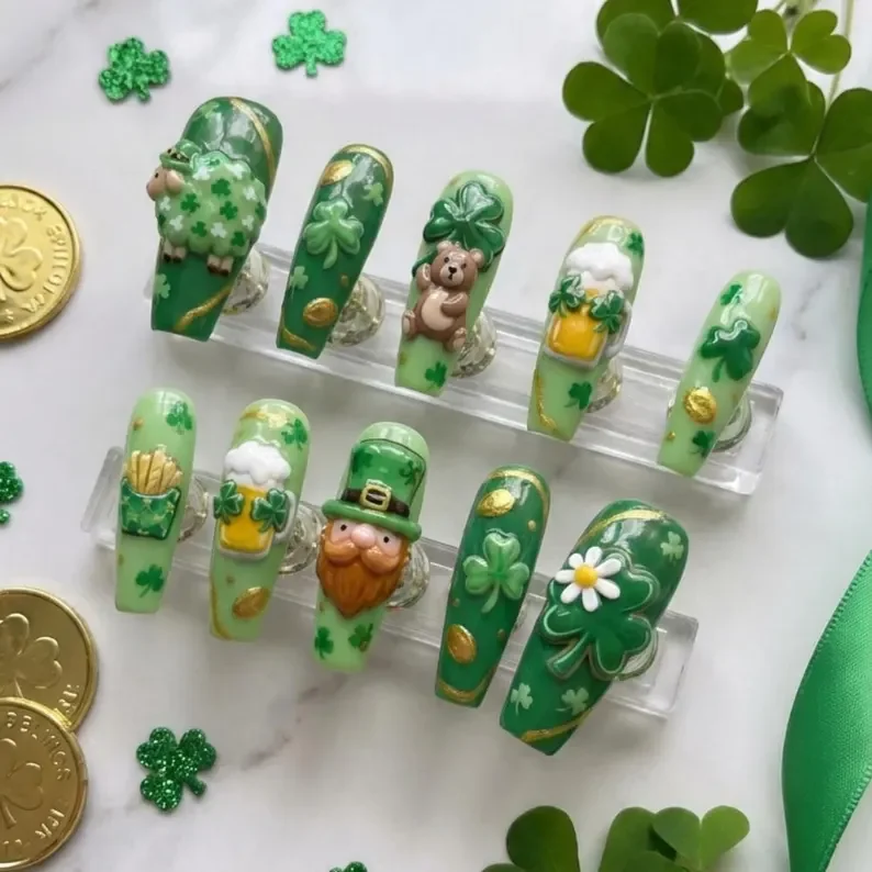 press on nails, kawaii shamrock, custom press on nails, fake nails, Nails Art, stained glass nails, gold press on nails, 3d press on nails, luxury press on nails, handmade press on nails