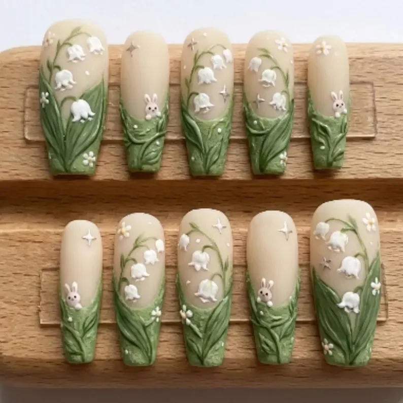 press on nails, custom press on nails, fake nails, Nails Art, stained glass nails, gold press on nails, 3d press on nails, luxury press on nails, handmade press on nails