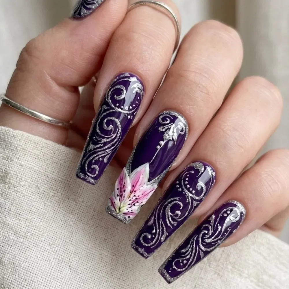 press on nails, custom press on nails, fake nails, Nails Art, stained glass nails, gold press on nails, 3d press on nails, luxury press on nails, handmade press on nails