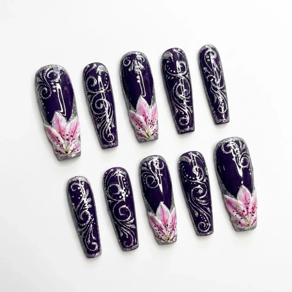 press on nails, custom press on nails, fake nails, Nails Art, stained glass nails, gold press on nails, 3d press on nails, luxury press on nails, handmade press on nails