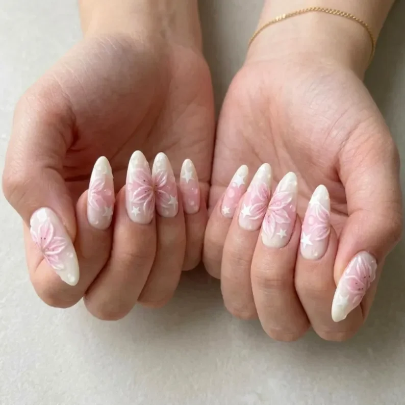 press on nails, custom press on nails, fake nails, Nails Art, stained glass nails, gold press on nails, 3d press on nails, luxury press on nails, handmade press on nails