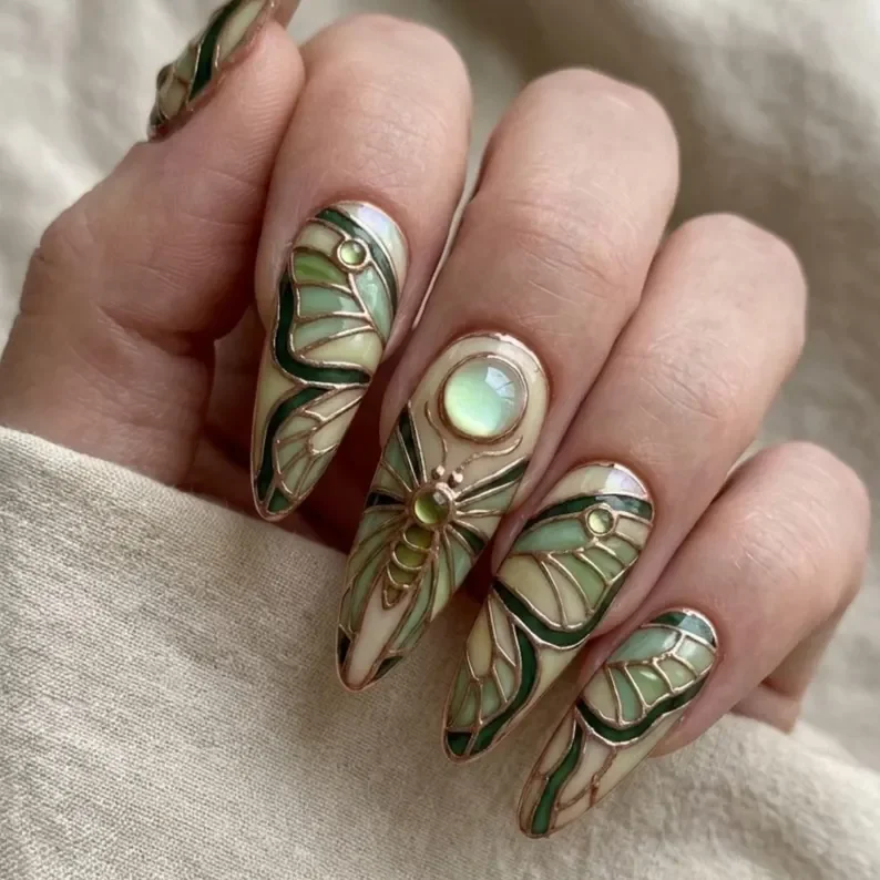 Press On Nails, Iridescent Nail Art, press on nails, custom press on nails, fake nails, Nails Art, stained glass nails, gold press on nails, 3d press on nails, luxury press on nails, handmade press on nails