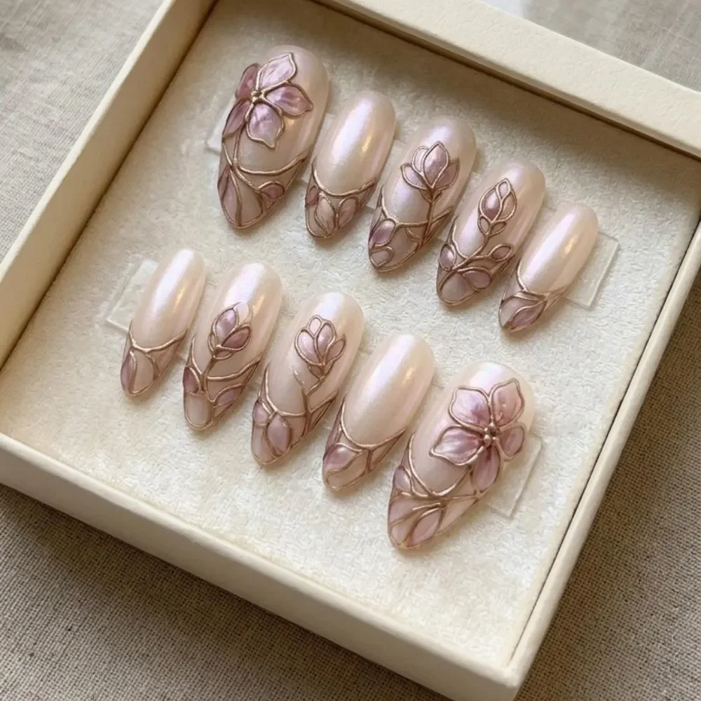 press on nails, custom press on nails, fake nails, Nails Art, stained glass nails, gold press on nails, 3d press on nails, luxury press on nails, handmade press on nails