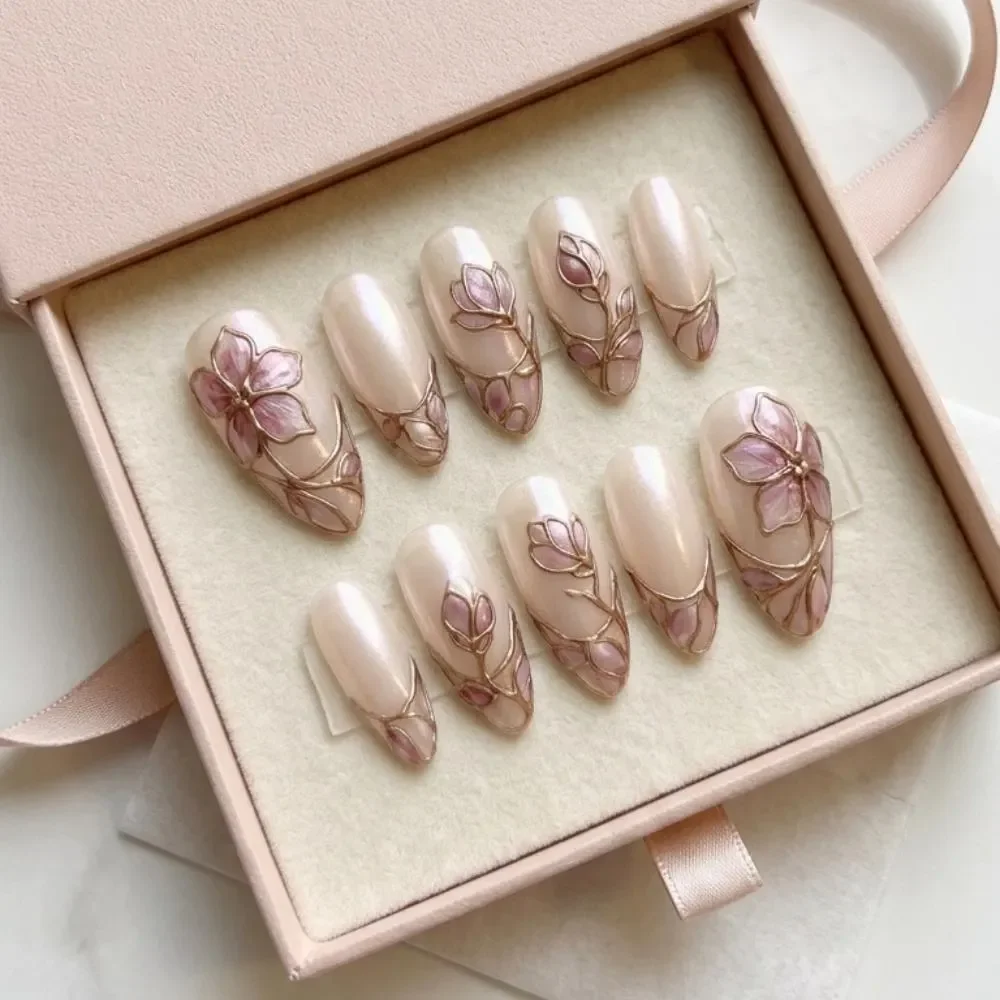 press on nails, custom press on nails, fake nails, Nails Art, stained glass nails, gold press on nails, 3d press on nails, luxury press on nails, handmade press on nails