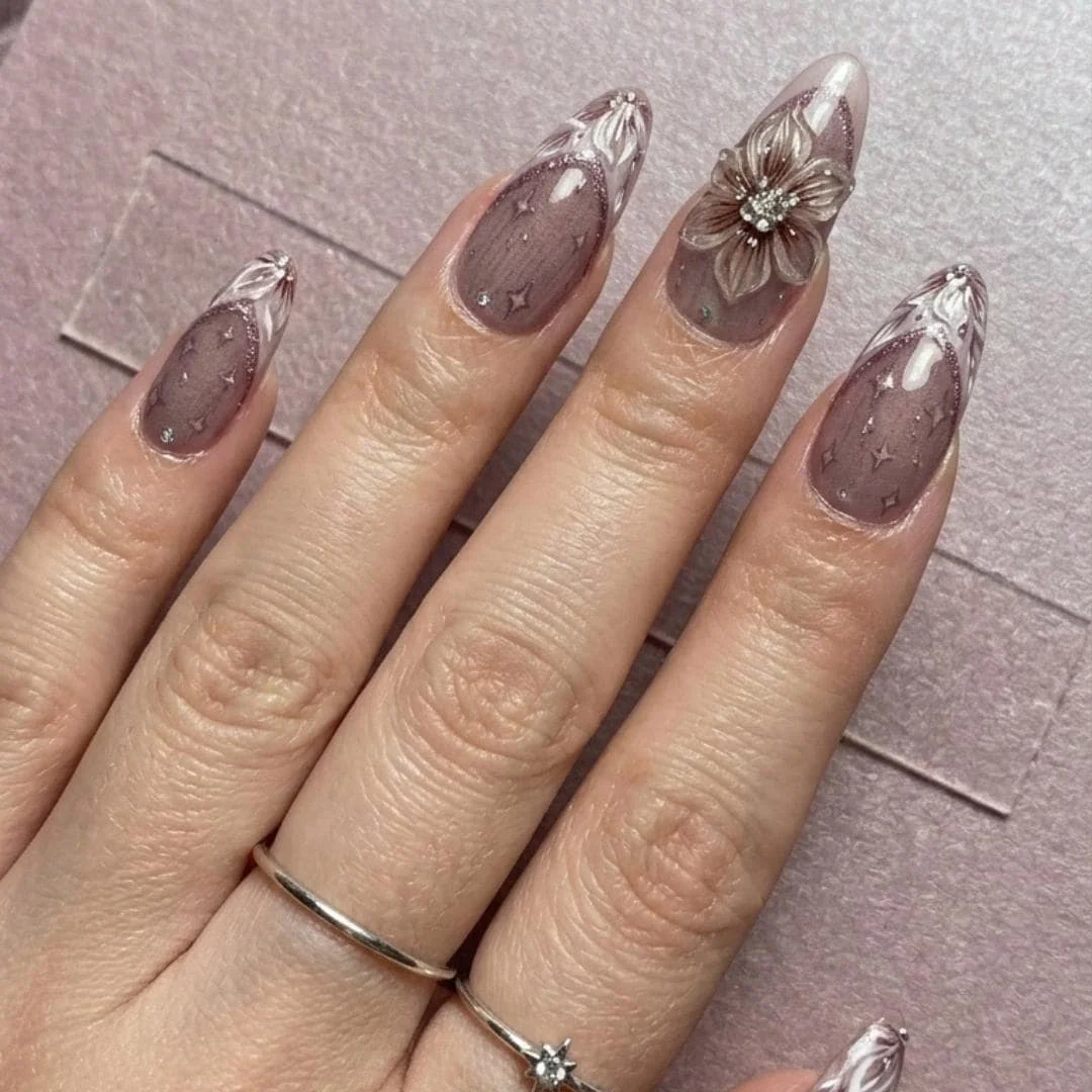 press on nails, custom press on nails, fake nails, Nails Art, stained glass nails, gold press on nails, 3d press on nails, luxury press on nails, handmade press on nails