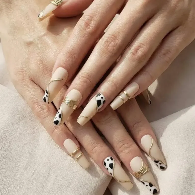 3D nail design, cow print manicure, press on nails, custom press on nails, fake nails, Nails Art, stained glass nails, gold press on nails, 3d press on nails, luxury press on nails, handmade press on nails