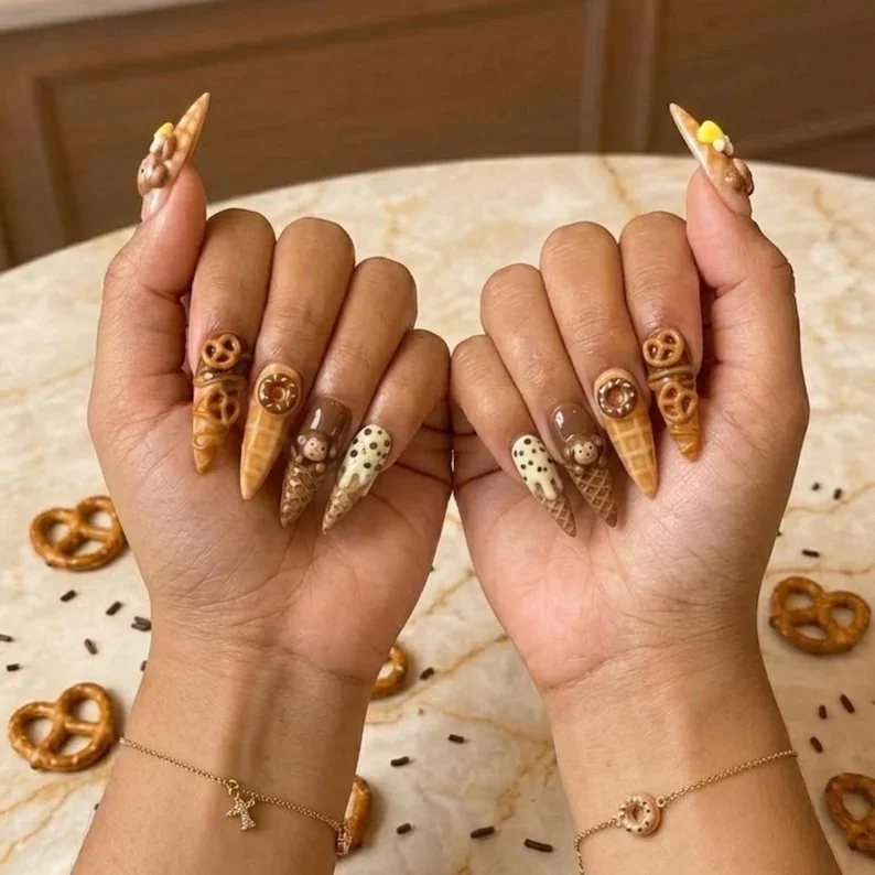 press on nails, custom press on nails, fake nails, Nails Art, stained glass nails, gold press on nails, 3d press on nails, luxury press on nails, handmade press on nails