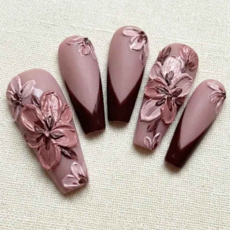 press on nails, custom press on nails, fake nails, Nails Art, stained glass nails, gold press on nails, 3d press on nails, luxury press on nails, handmade press on nails