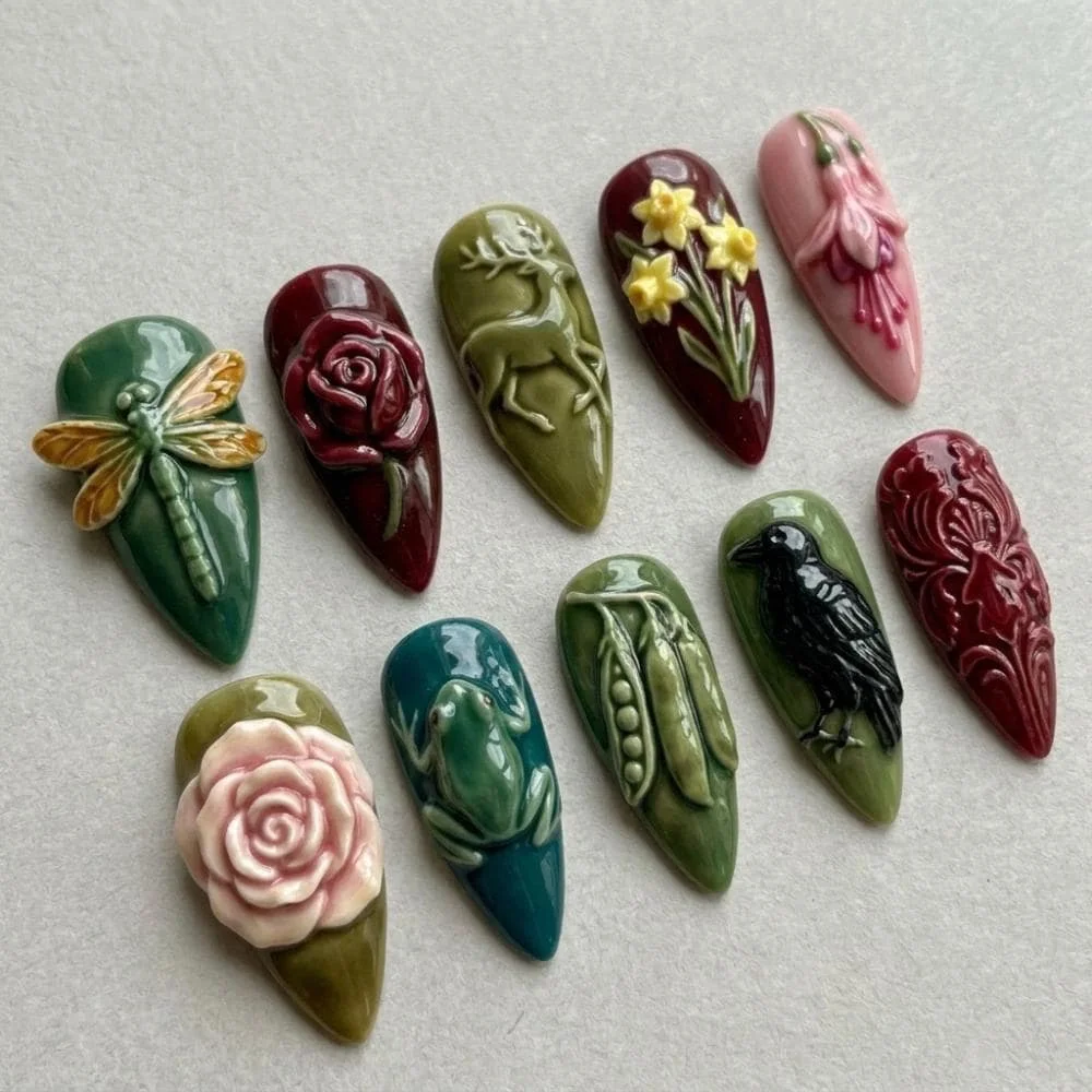 press on nails, custom press on nails, fake nails, Nails Art, stained glass nails, gold press on nails, 3d press on nails, luxury press on nails, handmade press on nails