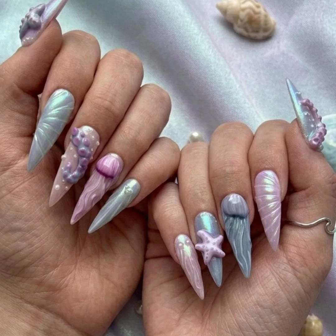 Octopus Nail Art, Starfish Nail Art, press on nails, custom press on nails, fake nails, Nails Art, stained glass nails, gold press on nails, 3d press on nails, luxury press on nails, handmade press on nails