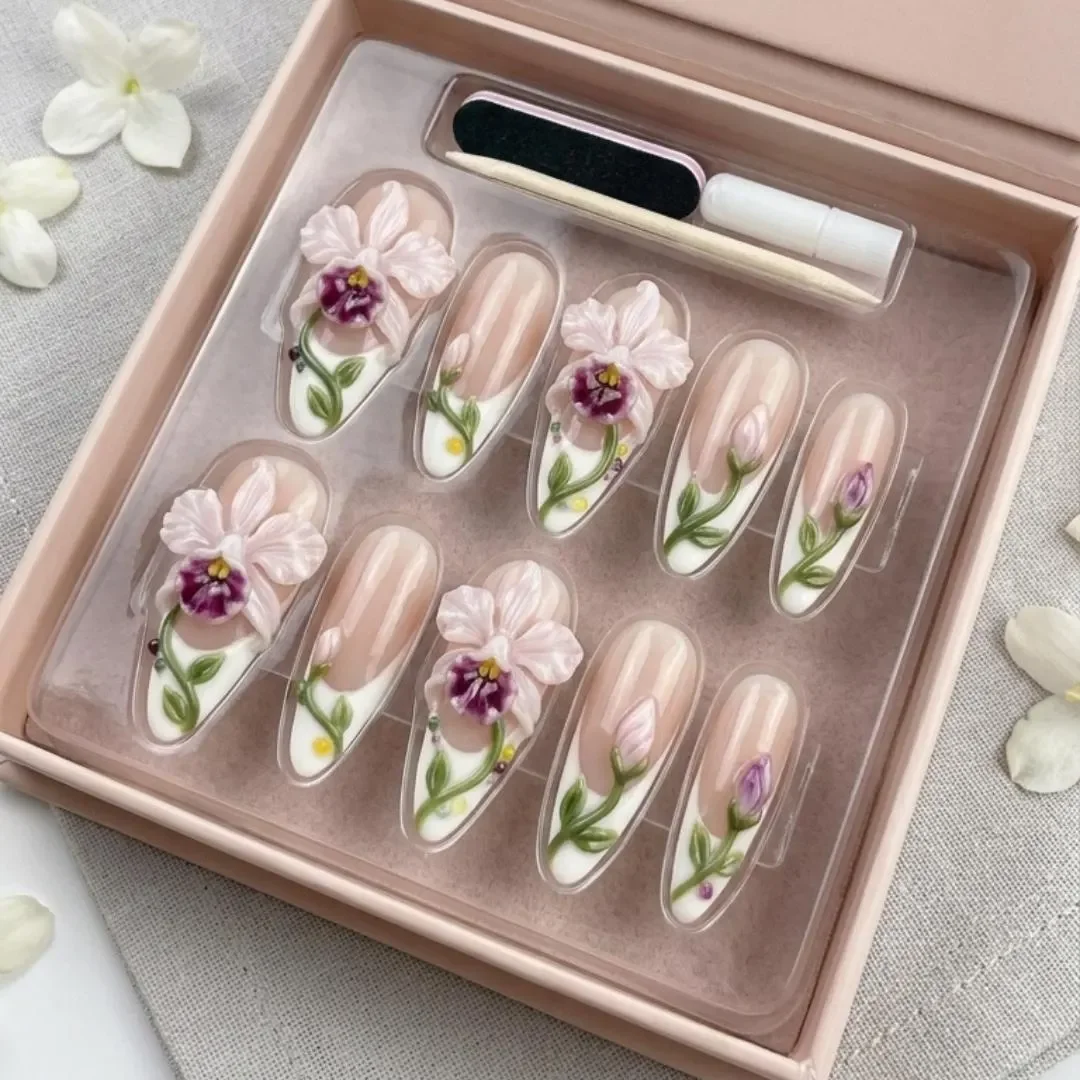 press on nails, custom press on nails, fake nails, Nails Art, stained glass nails, gold press on nails, 3d press on nails, luxury press on nails, handmade press on nails