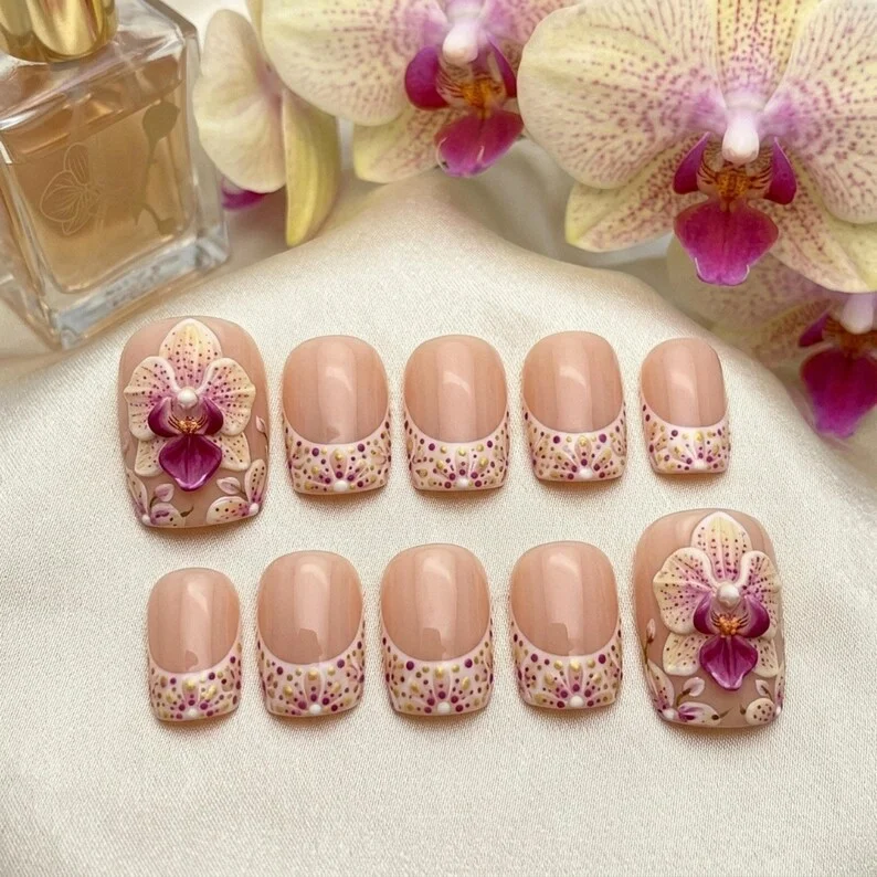 press on nails, custom press on nails, fake nails, Nails Art, stained glass nails, gold press on nails, 3d press on nails, luxury press on nails, handmade press on nails