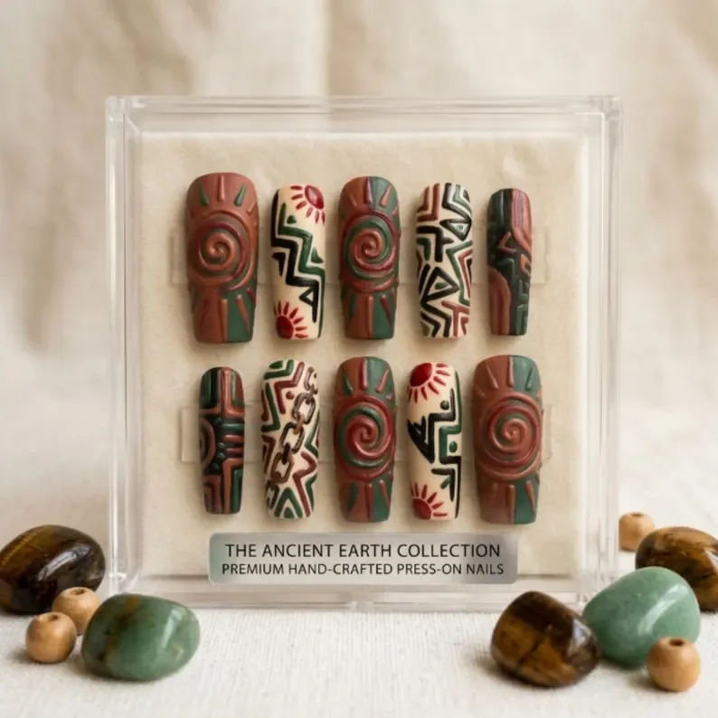 press on nails, custom press on nails, fake nails, Nails Art, stained glass nails, gold press on nails, 3d press on nails, luxury press on nails, handmade press on nails