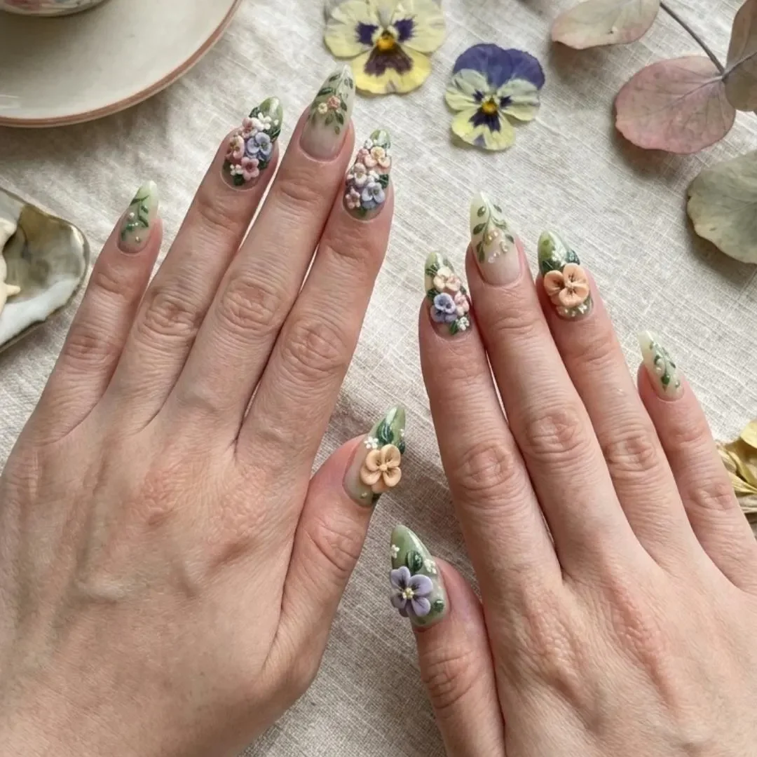 3D floral nails, wildflower botanical, press on nails, custom press on nails, fake nails, Nails Art, stained glass nails, gold press on nails, 3d press on nails, luxury press on nails, handmade press on nails
