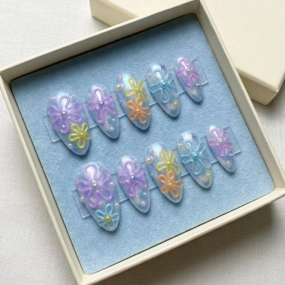 press on nails, custom press on nails, fake nails, Nails Art, stained glass nails, gold press on nails, 3d press on nails, luxury press on nails, handmade press on nails