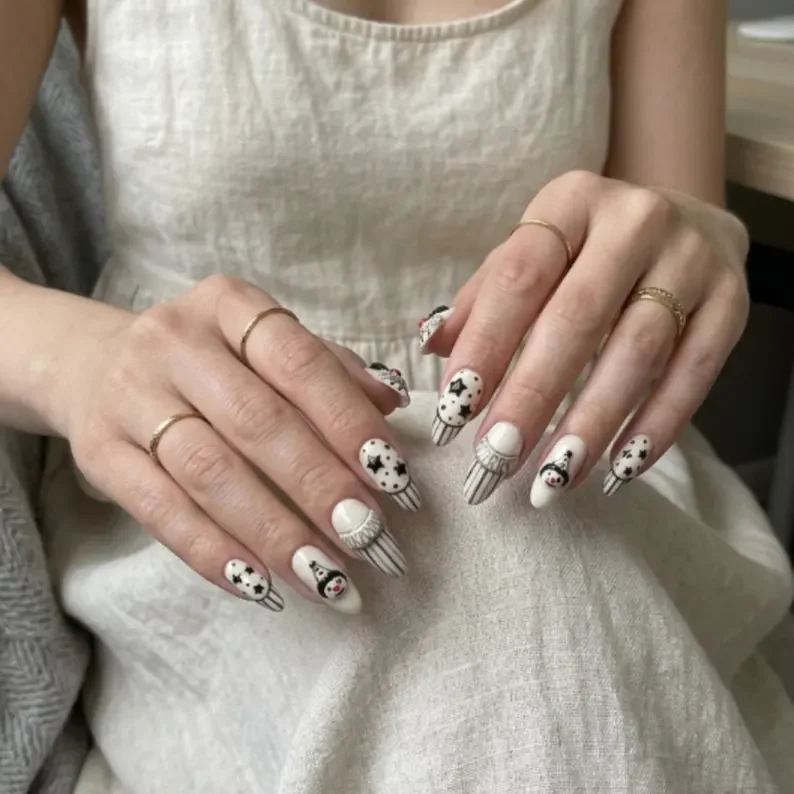 press on nails, custom press on nails, fake nails, Nails Art, stained glass nails, gold press on nails, 3d press on nails, luxury press on nails, handmade press on nails