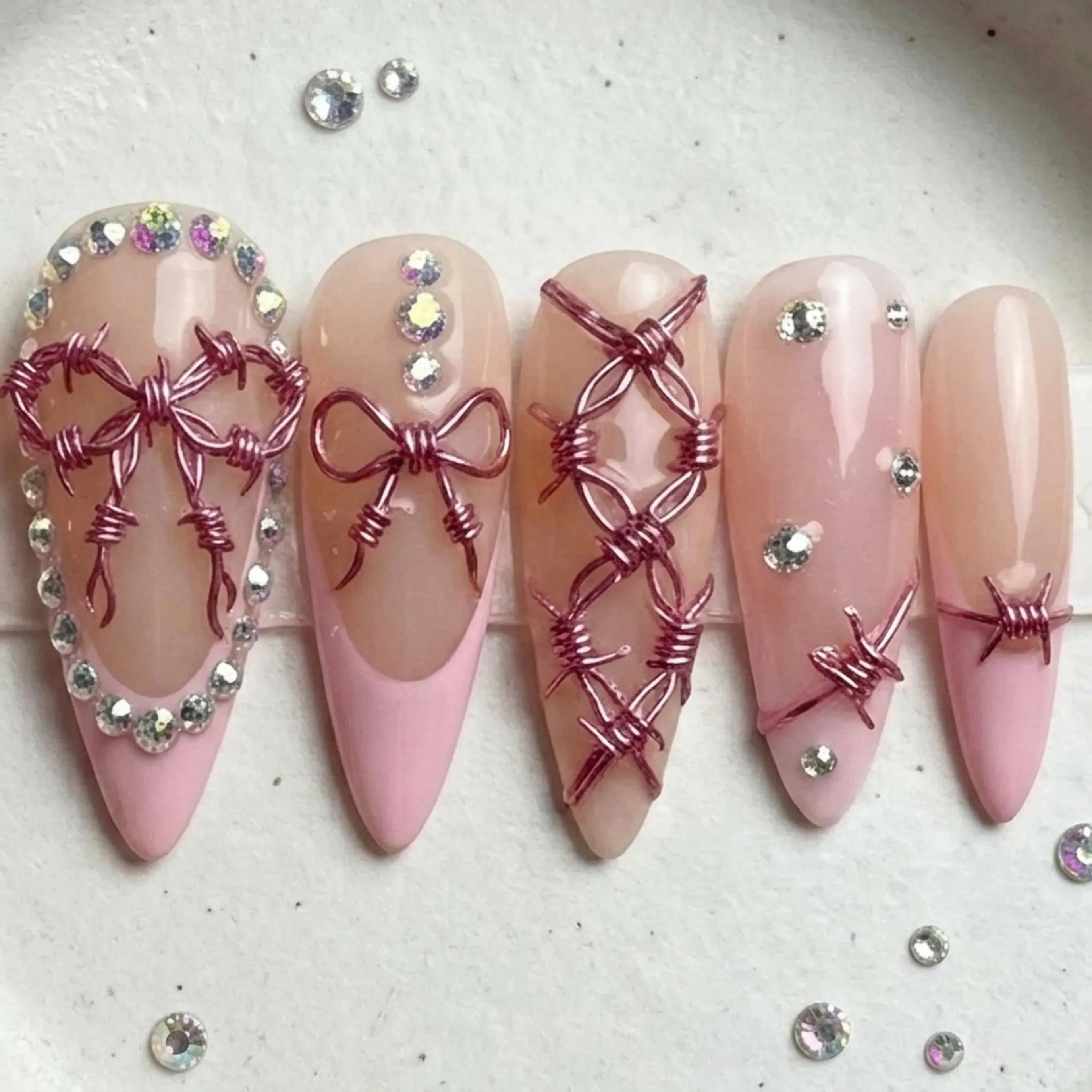 press on nails, custom press on nails, fake nails, Nails Art, stained glass nails, gold press on nails, 3d press on nails, luxury press on nails, handmade press on nails