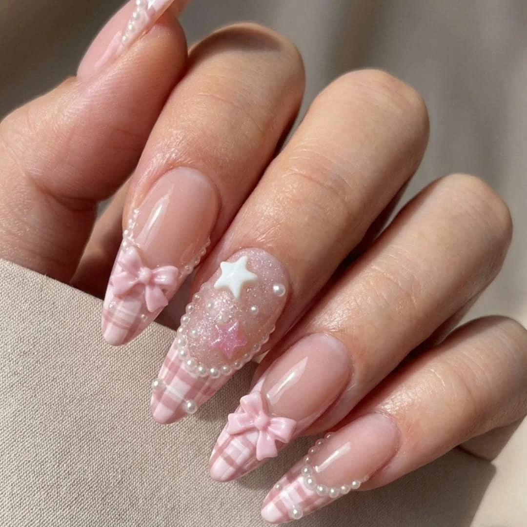 press on nails, custom press on nails, fake nails, Nails Art, stained glass nails, gold press on nails, 3d press on nails, luxury press on nails, handmade press on nails