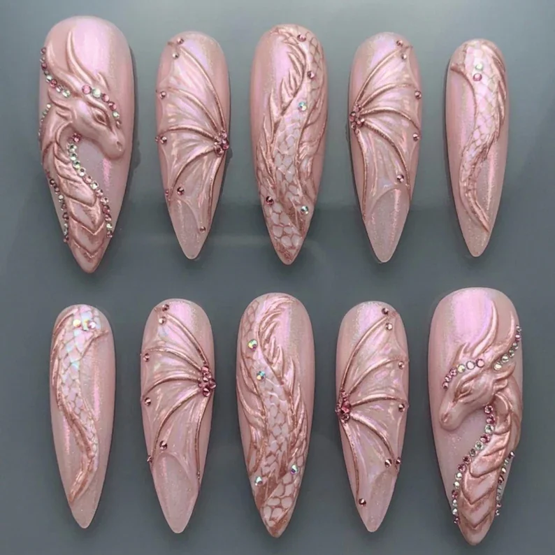 press on nails, custom press on nails, fake nails, Nails Art, stained glass nails, gold press on nails, 3d press on nails, luxury press on nails, handmade press on nails
