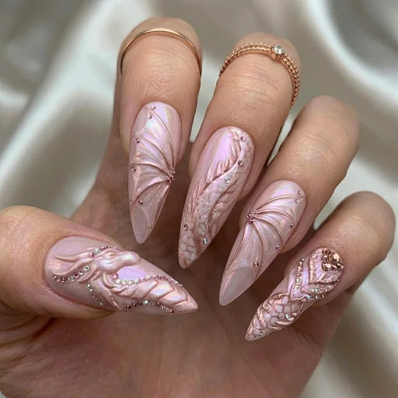 press on nails, custom press on nails, fake nails, Nails Art, stained glass nails, gold press on nails, 3d press on nails, luxury press on nails, handmade press on nails