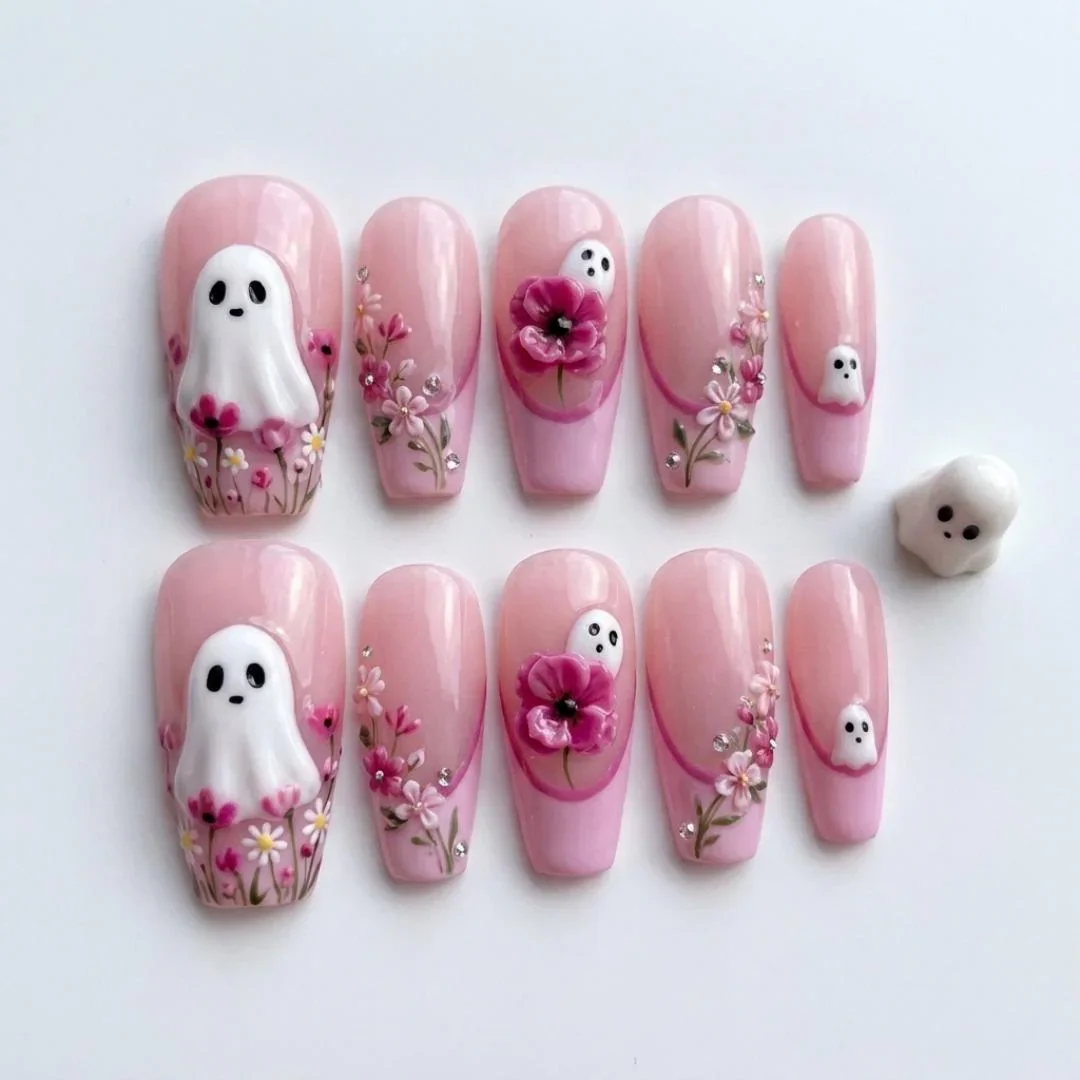 press on nails, custom press on nails, fake nails, Nails Art, stained glass nails, gold press on nails, 3d press on nails, luxury press on nails, handmade press on nails