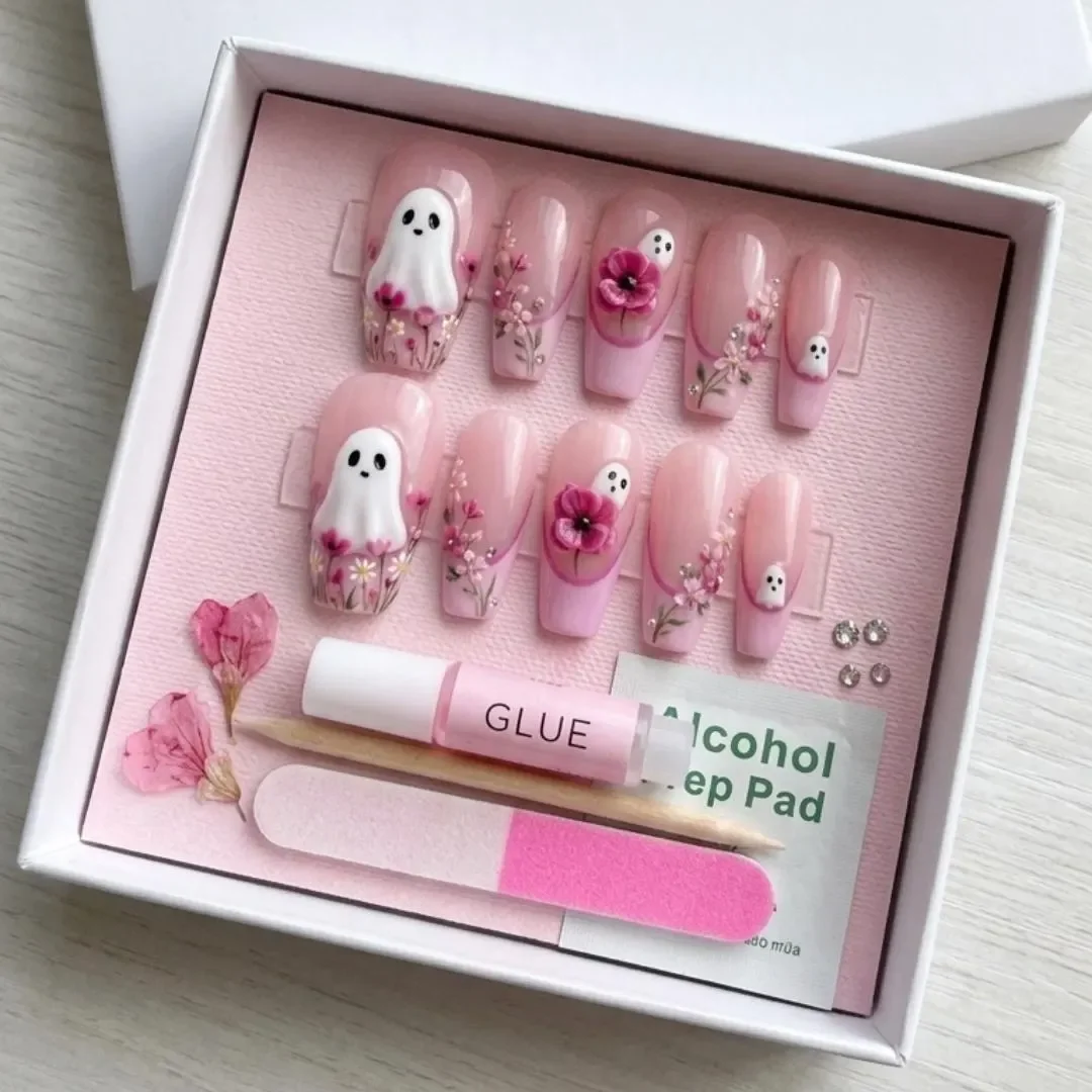 press on nails, custom press on nails, fake nails, Nails Art, stained glass nails, gold press on nails, 3d press on nails, luxury press on nails, handmade press on nails