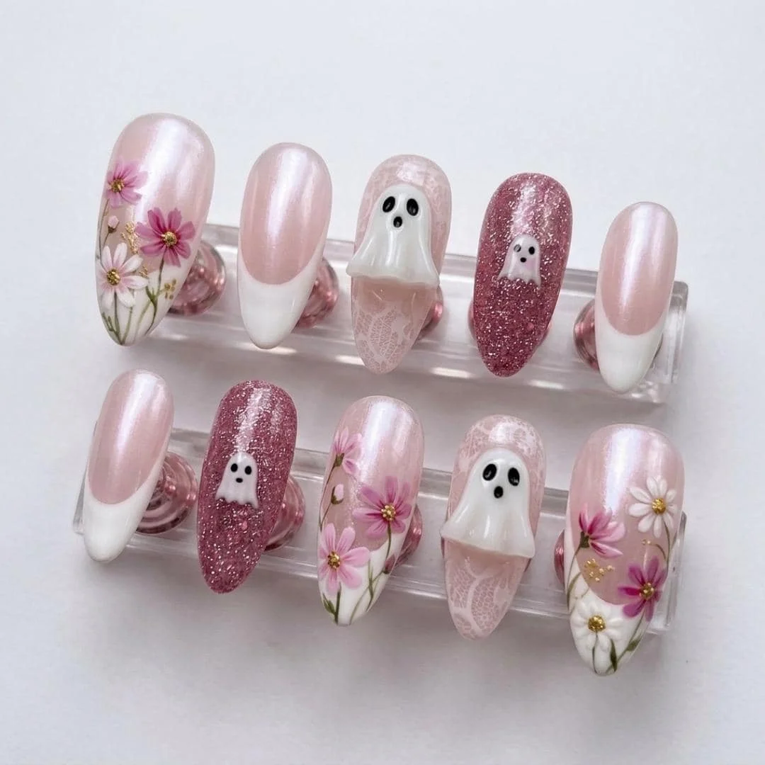 press on nails, custom press on nails, fake nails, Nails Art, stained glass nails, gold press on nails, 3d press on nails, luxury press on nails, handmade press on nails
