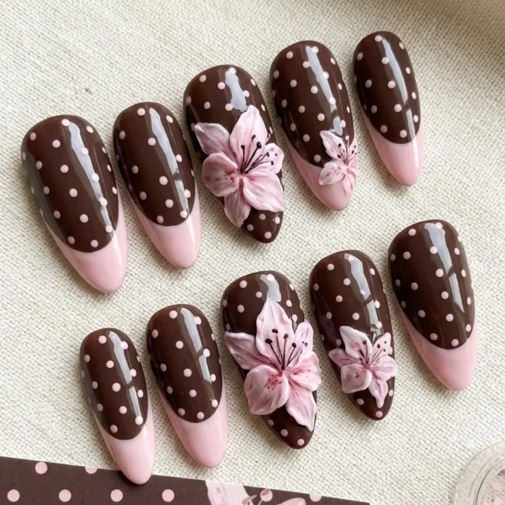 press on nails, custom press on nails, fake nails, Nails Art, stained glass nails, gold press on nails, 3d press on nails, luxury press on nails, handmade press on nails